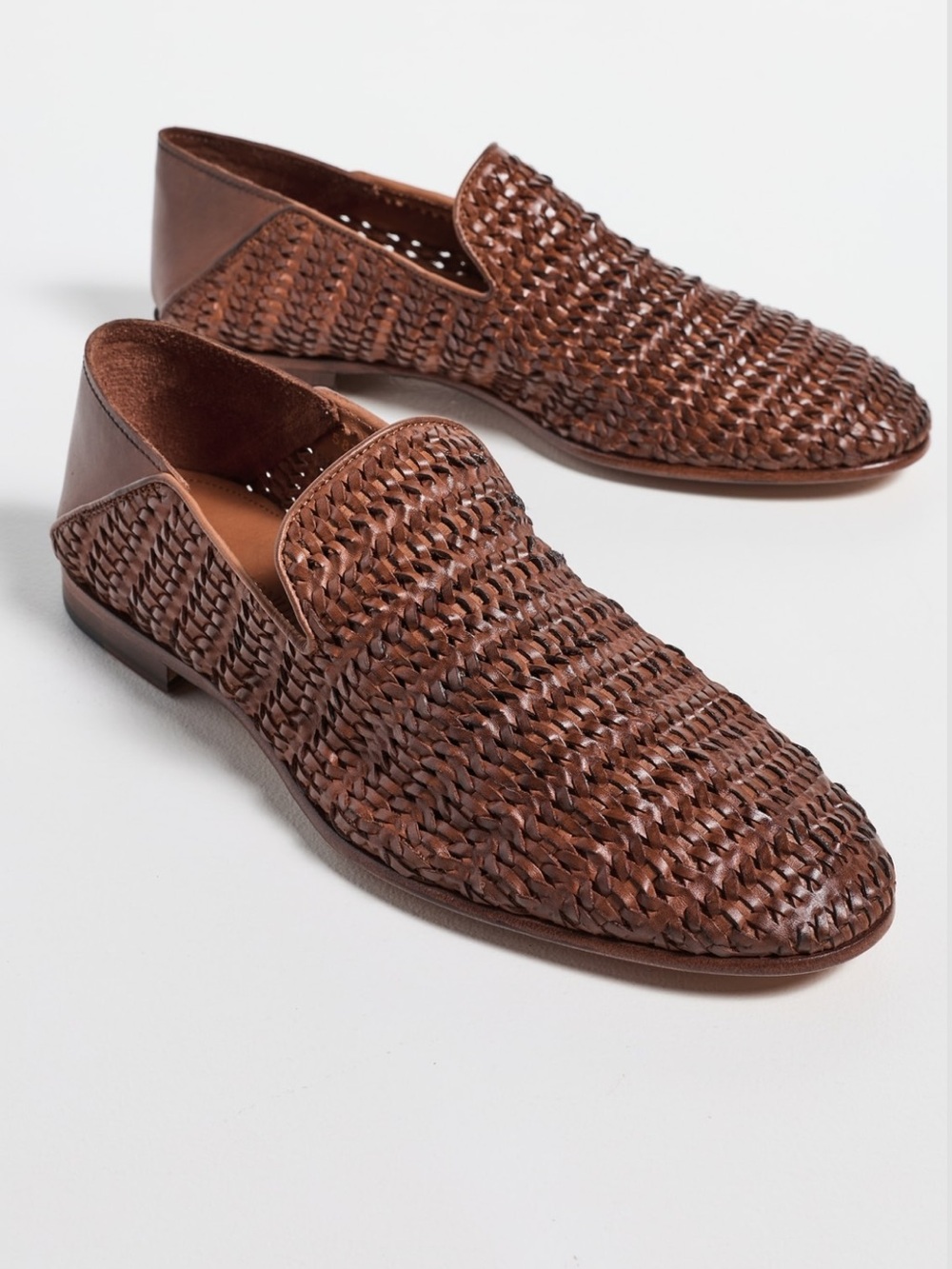 Allen Edmonds men 
Portofino Woven Leather Shoes
$495 size 9D gently used